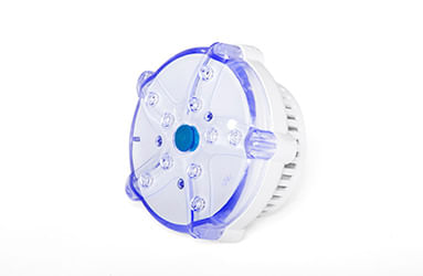 Éclairage LED 7 couleurs pour illuminer votre bassin de milles feux