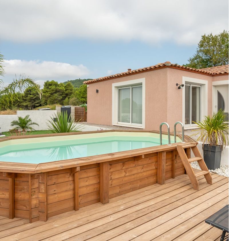 PISCINE-BOIS-MONTANA-SPR-5.62X3.52-H-1.24-LUXE