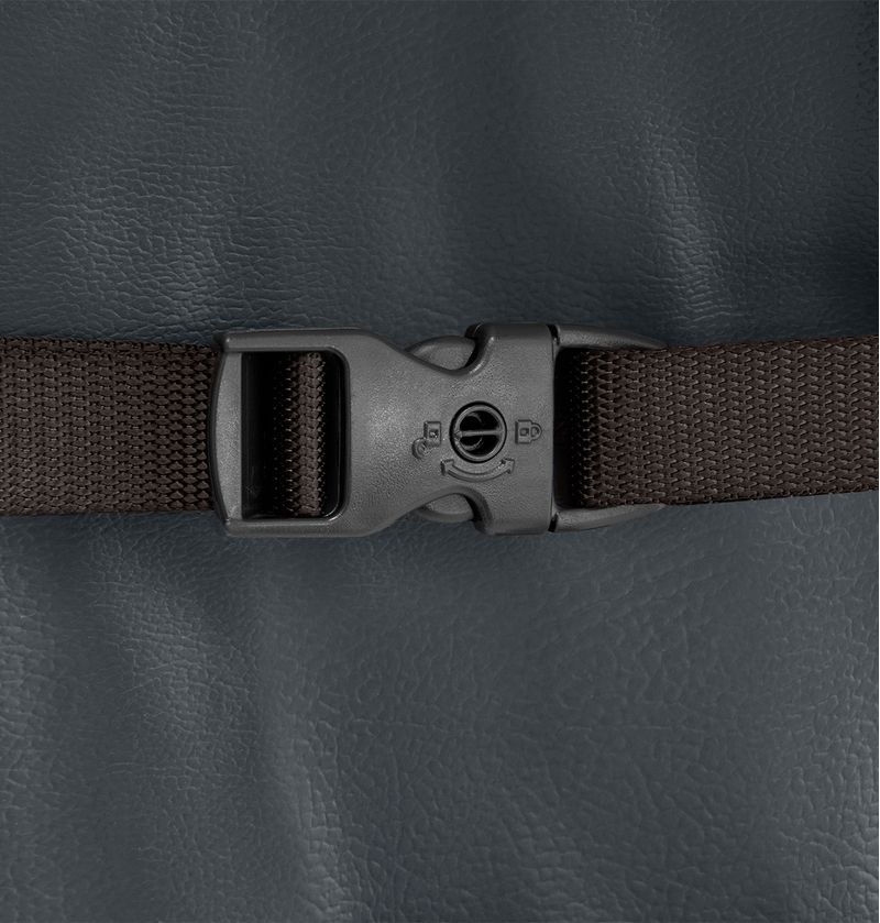 C-11-218630_2.jpg