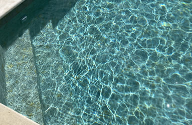 Rendu en eau pour liner rock coloris rusty
